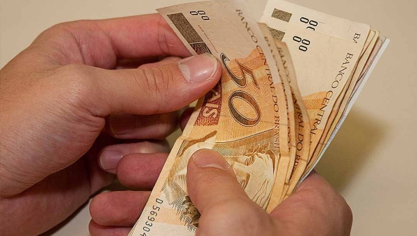 Após reajuste no salário mínimo, municípios do Acre terão impacto anual superior a R$ 9 milhões no pagamento de servidores