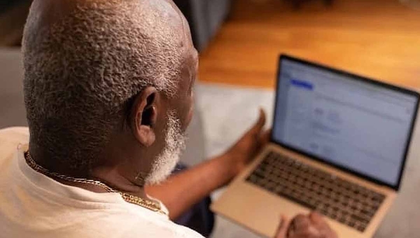 INSS alerta para prazo final de contestação de descontos indevidos em benefícios; limite é até o dia 14 de fevereiro