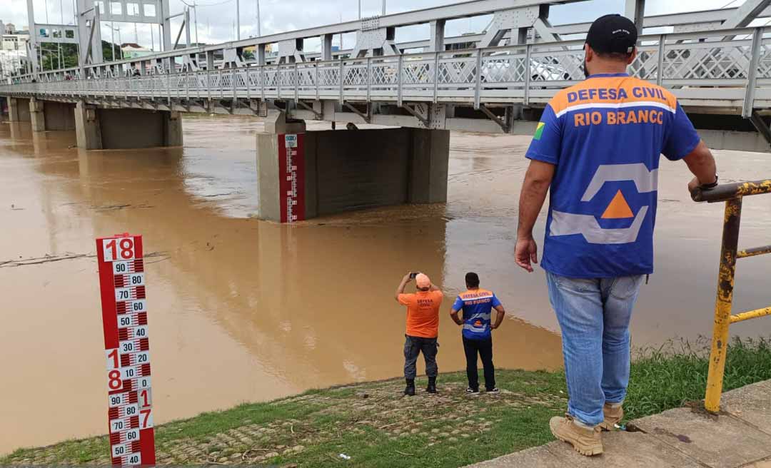 Prefeitura de Rio Branco mobiliza equipes após Rio Acre ultrapassar cota de alerta; manancial já ultrapassa os 14 metros