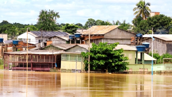 Bancada acreana ignora drenagem no orçamento de 2026 e Rio Branco segue refém dos alagamentos