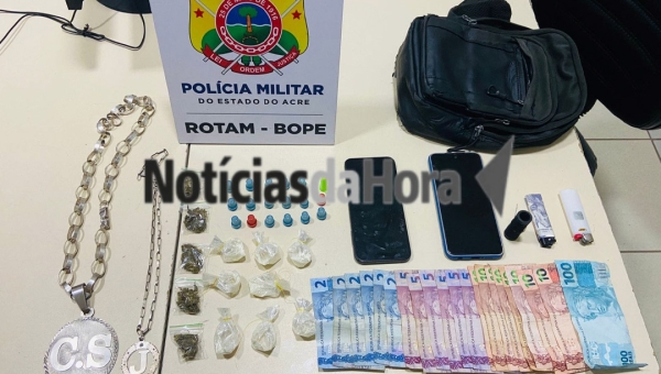 BOPE prende quatro suspeitos por tráfico de drogas durante a Operação Impacto, em Rio Branco
