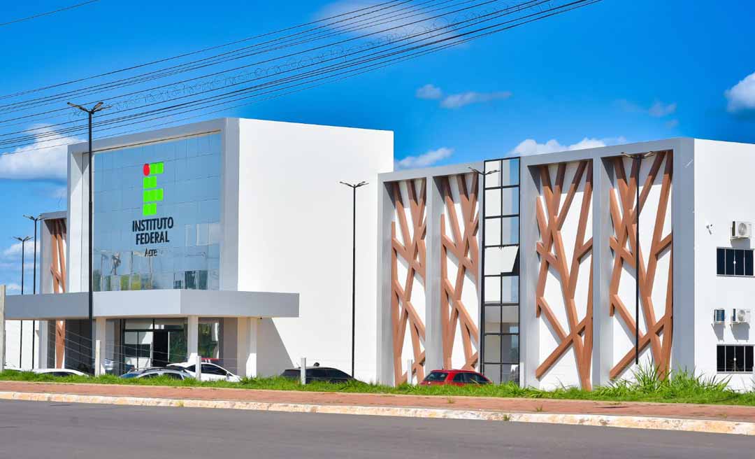 Ifac prorroga inscrições do processo seletivo de professores externos para o Programa Mulheres Mil