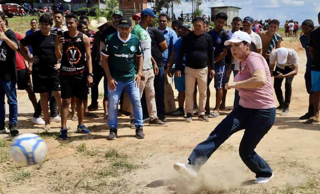 O programa que ajuda a escalar Mailza para o jogo