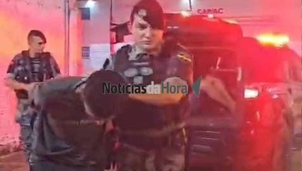 Perseguição policial termina em troca de tiros e prisão de suspeitos de planejar roubo de caminhonete em Rio Branco