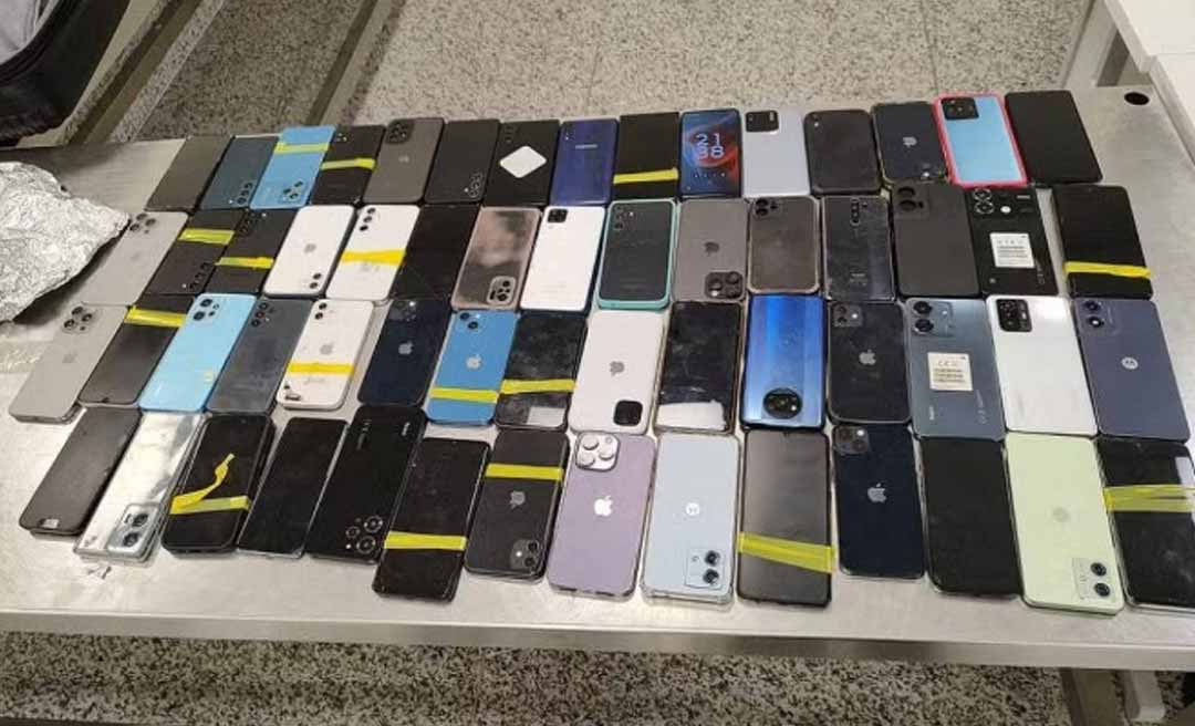 Operação Mobile devolve mais de 80 celulares recuperados a vítimas em Rio Branco