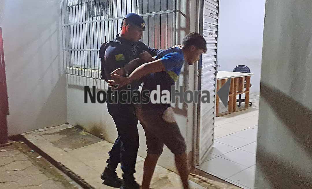 Suspeito por tráfico de drogas e desobediência é preso no bairro João Eduardo, em Rio Branco