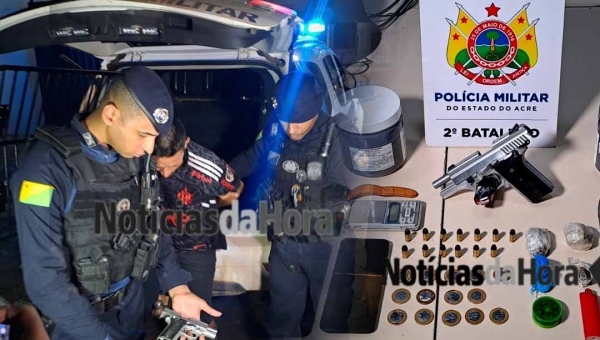Homem é preso com drogas, arma e munições durante operação policial no Ramal do Canil, em Rio Branco