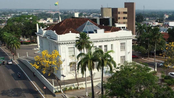 R$ 42,3 mil mensais! Acre tem o segundo maior salário de governador do Brasil, aponta levantamento