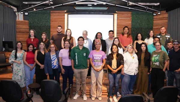 Secretaria de Meio Ambiente promove capacitação sobre gênero, raça e etnia para fortalecer políticas ambientais no Acre