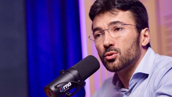 Vereador Zé Lopes diferencia direita moderada de radical: “Extremista só repete o que vê no WhatsApp”