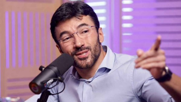 “Não é difícil ter mais diálogo que o prefeito Bocalom”, alfineta Zé Lopes ao elogiar Alysson Bestene