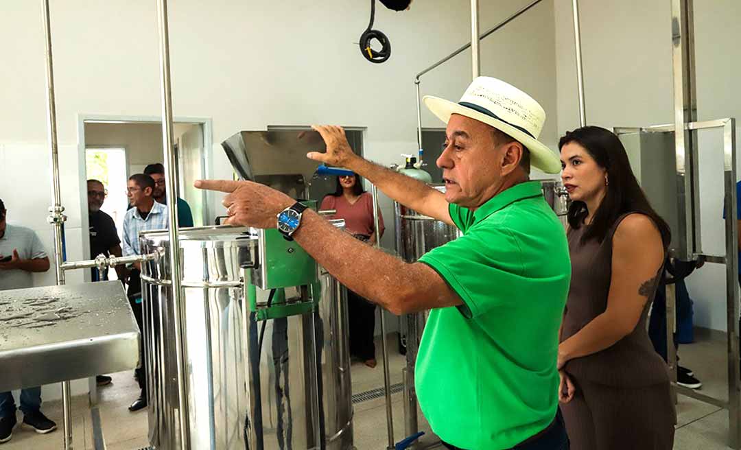 Prefeitura de Rio Branco conclui instalação da fábrica de leite de soja para reforçar segurança alimentar
