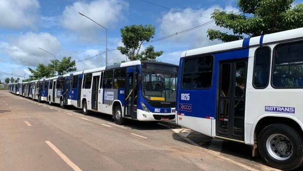 Crise no transporte público de Rio Branco: Ricco quebra silêncio e promete revelar “os dois lados da história”