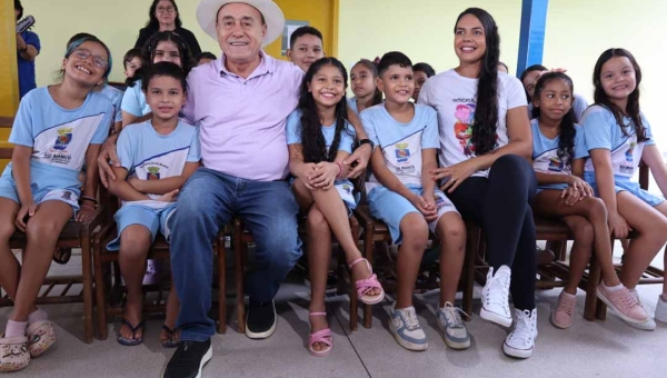 “Investimos mais de R$ 20 milhões com recursos próprios na educação”, diz prefeito ao abrir oficialmente o ano letivo em Rio Branco