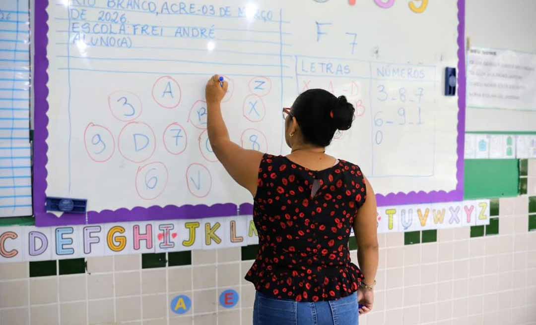 Governo do Acre publica editais de convocação para professores da rede estadual de ensino