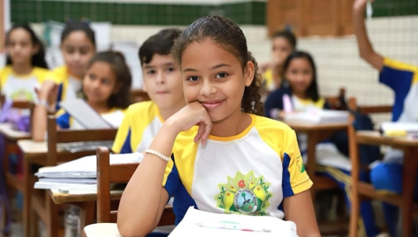 Acre é o segundo estado que mais cresce na meta de alfabetização e ultrapassa média nacional