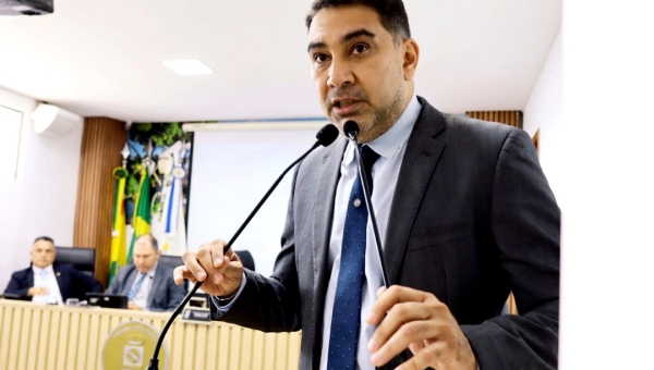 “Queremos uma cidade acessível e segura para todos”, diz Samir Bestene ao apresentar projeto para padronizar calçadas em Rio Branco