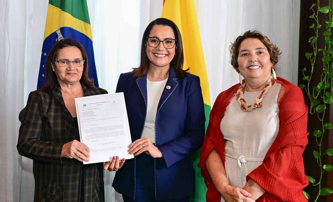 Presidente do TCE-AC entrega lista tríplice à governadora Mailza Assis e manifesta apoio institucional