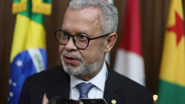 Lei de autoria de Afonso Fernandes cria Dia Estadual de Combate ao Feminicídio no Acre