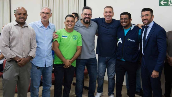 Alan Rick garante R$ 4,8 milhões para reduzir fila de cirurgias eletivas no Acre