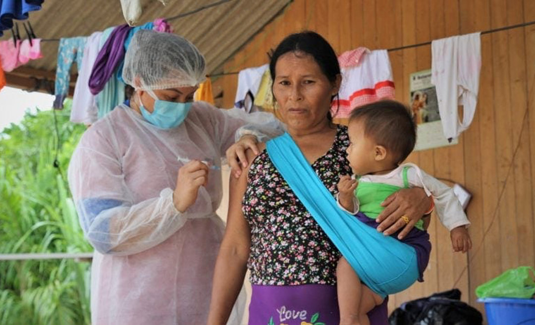 Campanha levará doses de 19 vacinas imunobiológicas a comunidades indígenas no Acre