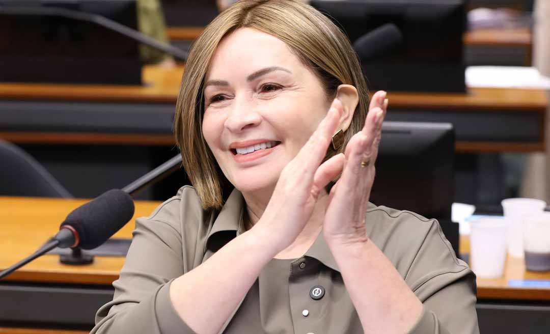 Socorro Neri celebra avanço de proposta que põe fim à escala 6x1 na Câmara dos Deputados