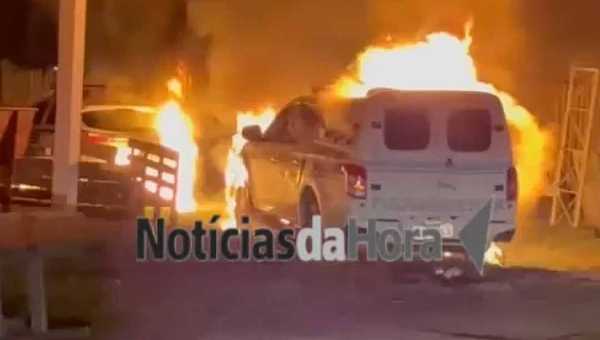 Incêndio atinge viaturas em quartel desativado da PM e caso é investigado no interior do Acre