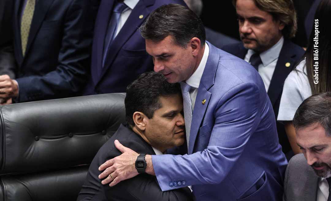 Câmara aprova derrubada de veto de Lula a projeto que reduz pena de Bolsonaro; Senado irá votar