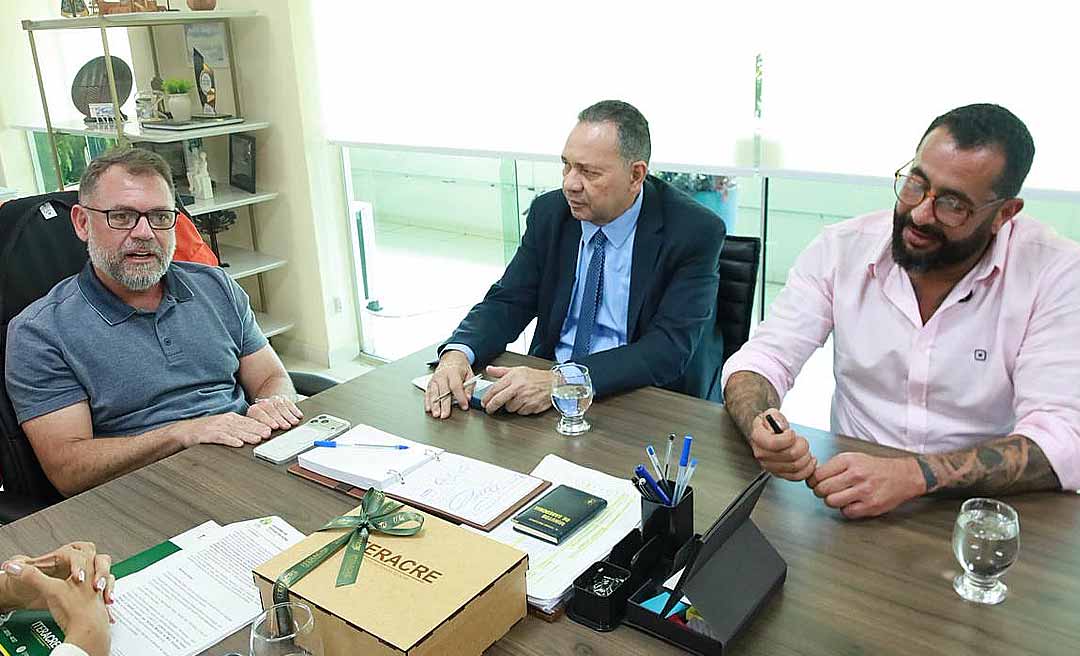 Manoel Moraes, Hildegard e Alysson Bestene debatem soluções para o avanço da regularização fundiária em Rio Branco