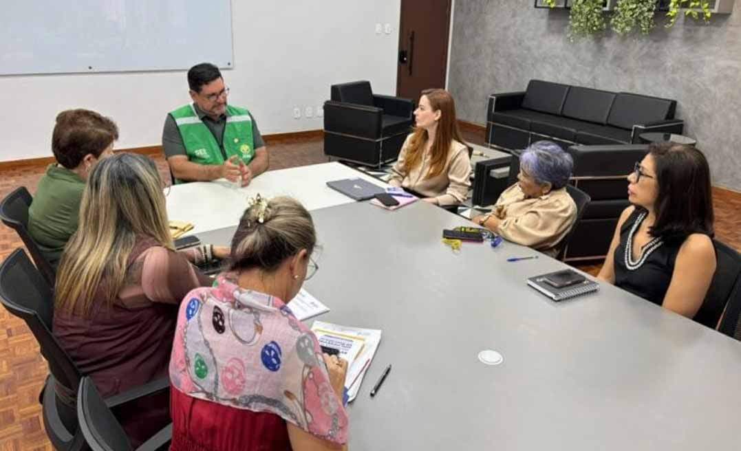 Estado recebe técnica do Ministério da Educação para garantir apoio à vítimas de tragédia em escola de Rio Branco