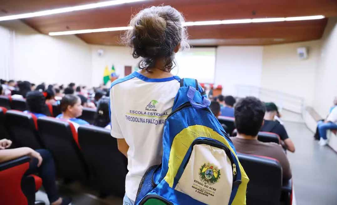 Governo do Acre prorroga suspensão das aulas presenciais até quarta-feira