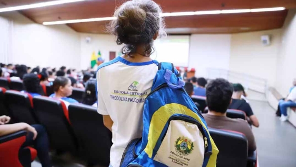 Governo do Acre prorroga suspensão das aulas presenciais até quarta-feira