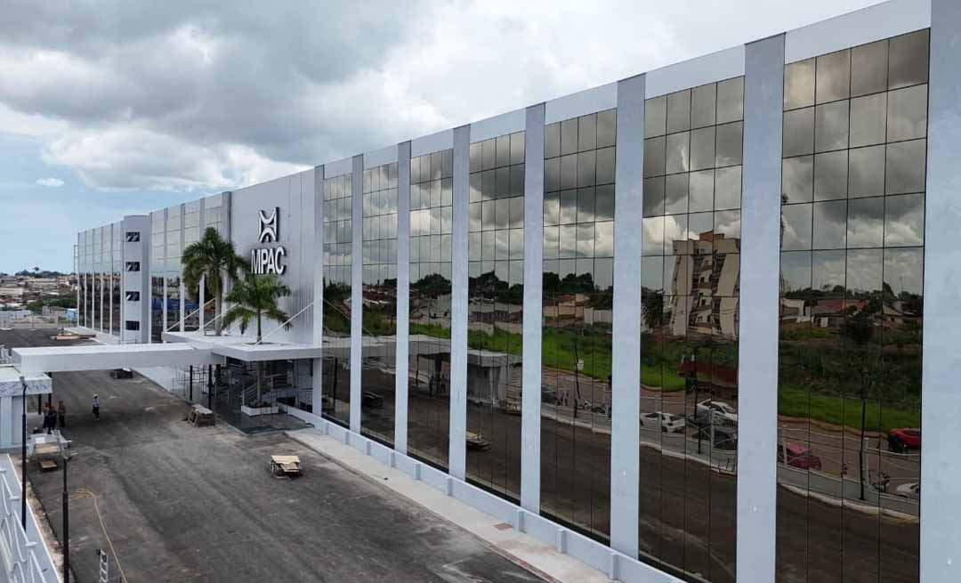 Deputados aprovam reajuste para servidores efetivos e comissonados do MPAC