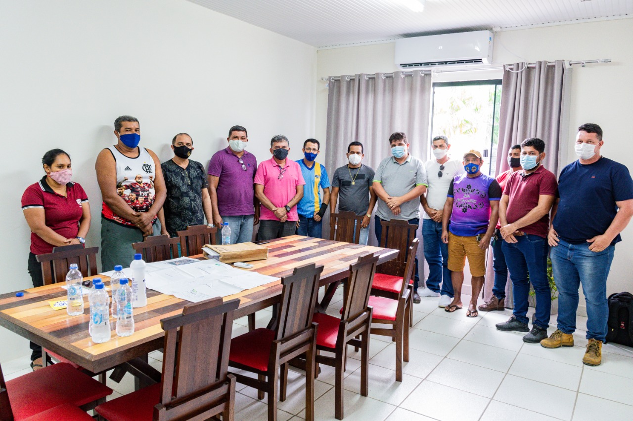 7B959DF6 B4A0 41F5 A197 DA8206121019