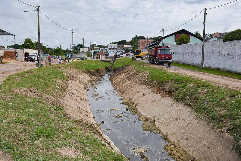 959A8355 8216 4D7F 9188 12385C045797