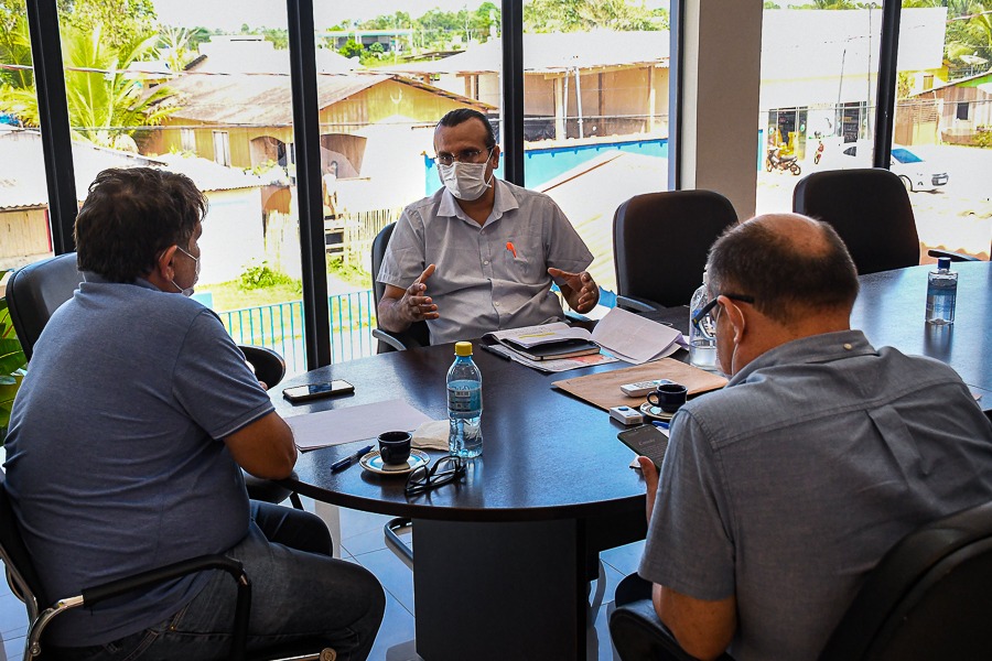 AEC1B6D6 B4D3 4B28 B3FA 7802E6AF198E